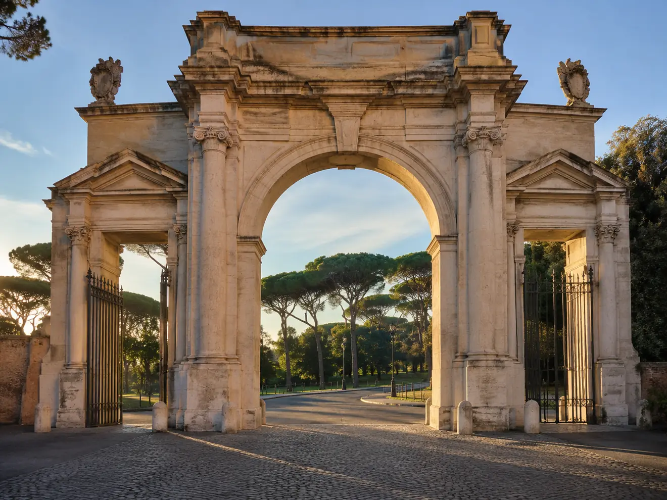 Uno degli ingressi di Villa Borghese, che non ha biglietteria